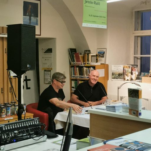 14.	SCHEIBBS: Im Gespräch mit dem Nachbarn: Jaroslav Rudiš; Moderation: Klaus Zeyringer