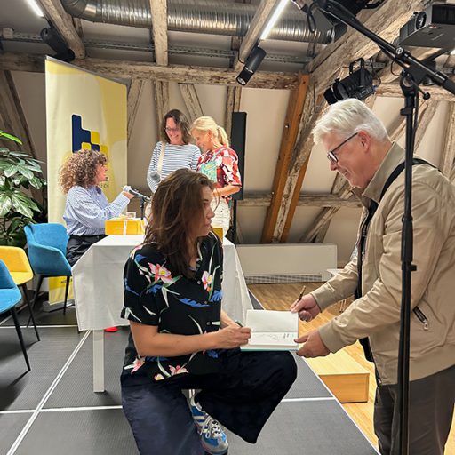 4.	ST. PÖLTEN: Meral Kureyshi, Birgit Birnbacher