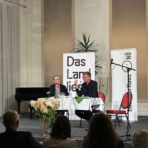 9.	GMÜND: Flucht. Eine Menschheitsgeschichte. Andreas Kossert; Moderation: Helmut Neundlinger