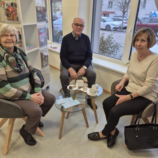 Maria Track, Josef Scherndl, Besucherin